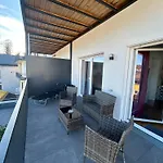 Citylake G23 1 Stock - 2 Stock Kostenlose Parkmoeglichkeit !! Apartament *