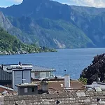 شقة Citylake G23 1 Stock - 2 Stock Kostenlose Parkmoeglichkeit !! غموندين