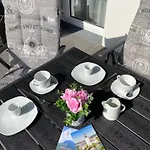 Citylake G23 1 Stock - 2 Stock Kostenlose Parkmoeglichkeit !! Gmunden