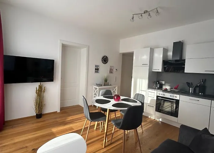 Apartman Citylake G23 1 Stock - 2 Stock Kostenlose Parkmoeglichkeit !! Gmunden