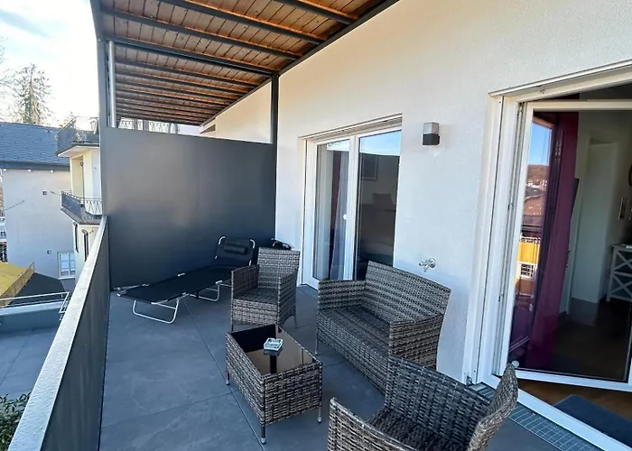 Citylake G23 1 Stock - 2 Stock Kostenlose Parkmoeglichkeit !! Apartman *