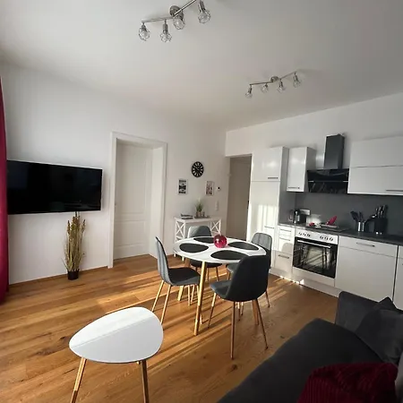 Appartement Citylake G23 1 Stock - 2 Stock Kostenlose Parkmoeglichkeit !! Gmunden