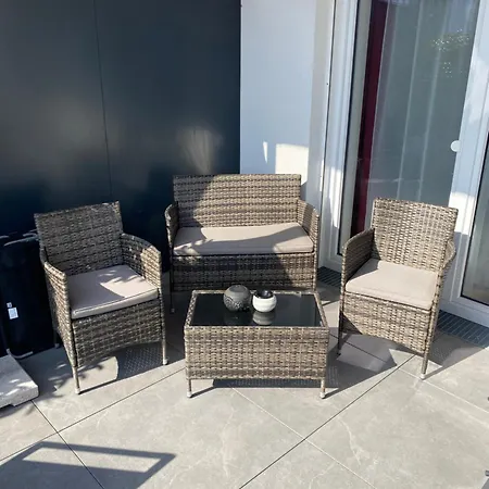 Appartement Citylake G23 1 Stock - 2 Stock Kostenlose Parkmoeglichkeit !!