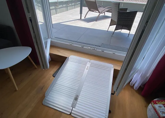 Citylake G23 Mit Kostenloser Parkmoeglichkeit !! *